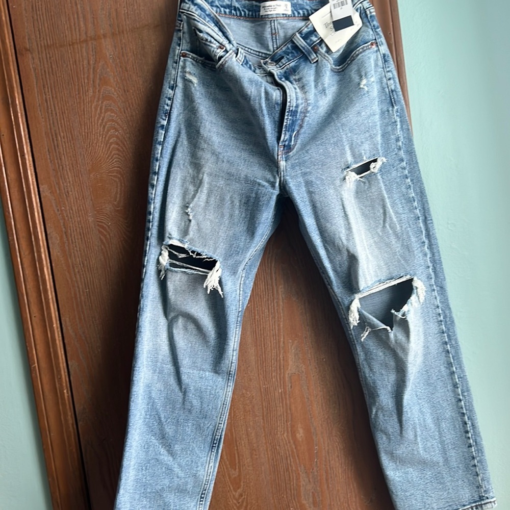 NWT Abercrombie ankle straight high rise jeans